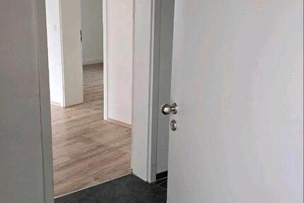 Wohnung Straubing - 2 Zimmer, 55 m&sup2;, 670&euro; | Angebot:26285824