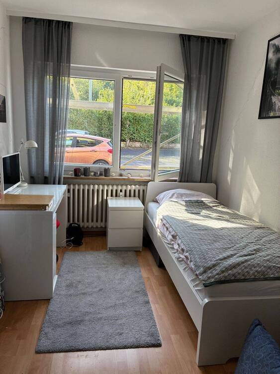 StudentAzubi gesucht! Gemütliches EinzelZimmer in ruhiger Lage!