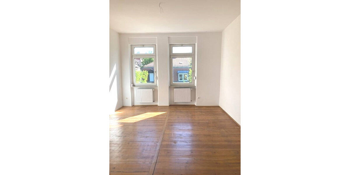 Etagenwohnung Nürnberg St Johannis - 5 Zimmer, 150 m&sup2;, 1.550&euro; | Angebot:26799159