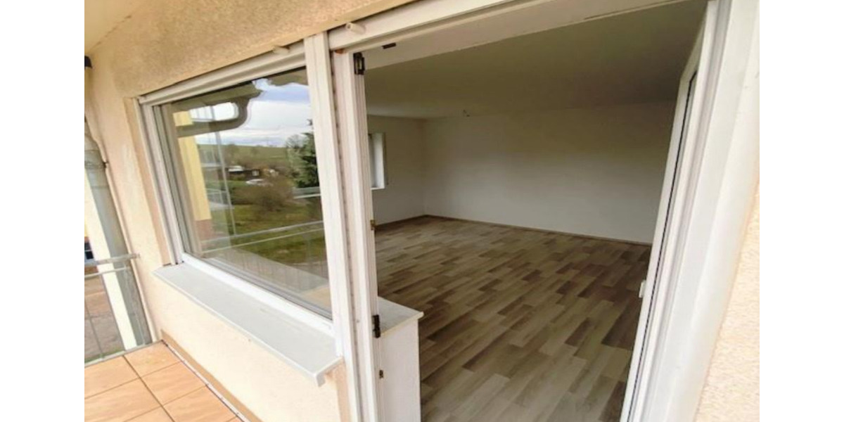 Erdgeschoßwohnung Döbeln - 2 Zimmer, 65 m&sup2;, 410&euro; | Angebot:25519071