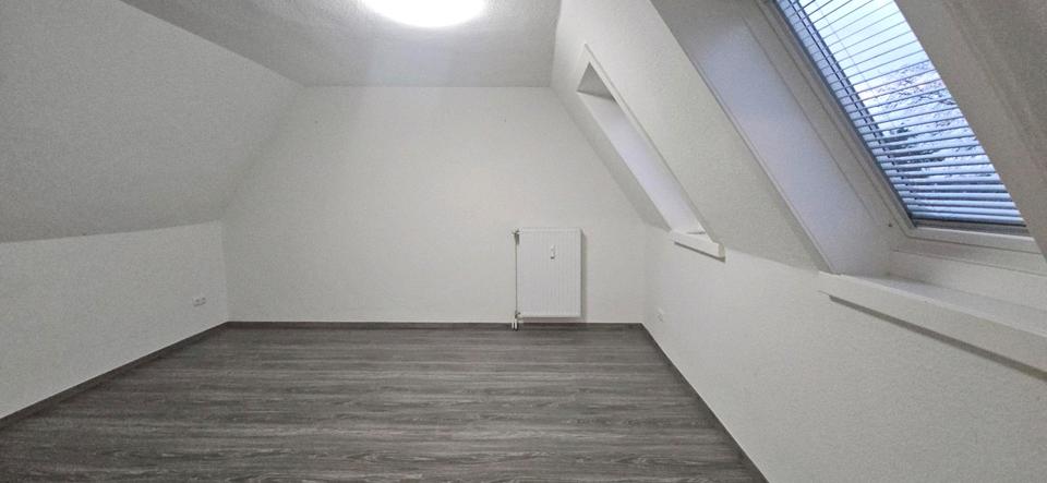 Frisch renovierte Haushälfte in Altheikendorf nahe Kieler Förde 4 zimmer