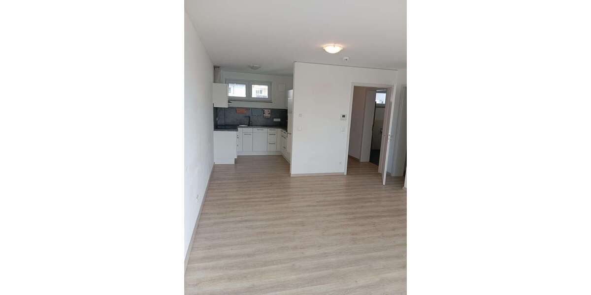 Etagenwohnung Ebersdorf bei Coburg - 2 Zimmer, 65 m&sup2;, 850&euro; | Angebot:26901500