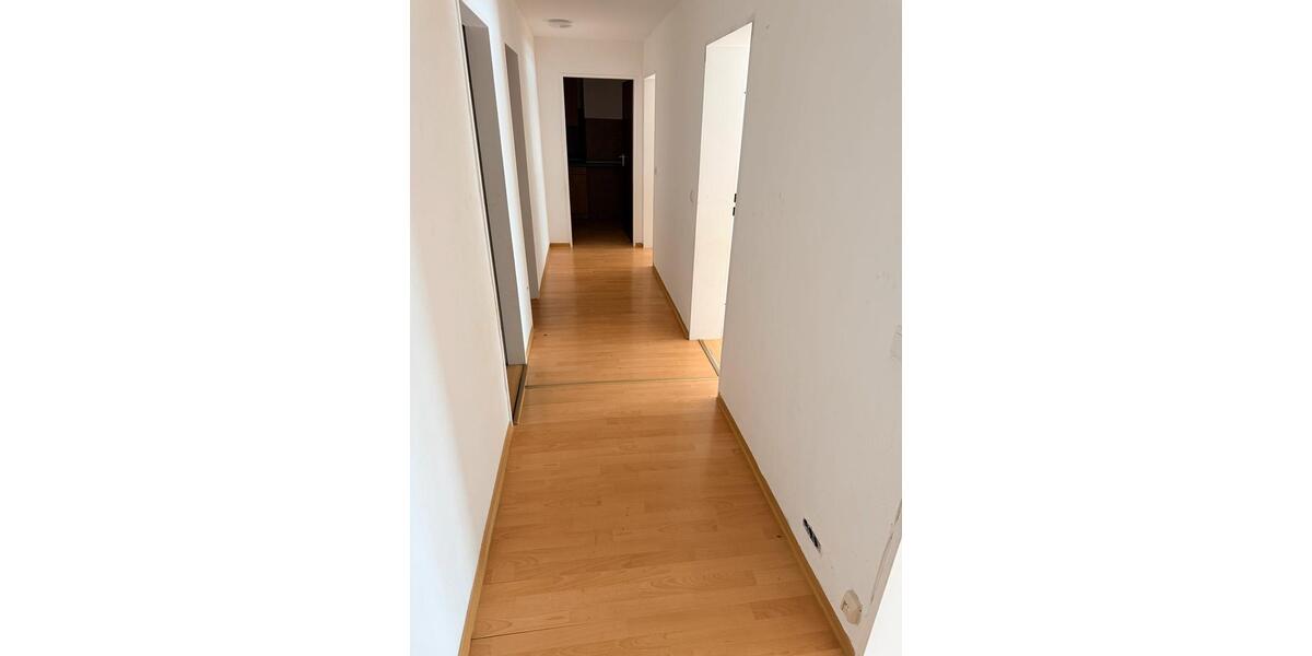 Erdgeschoßwohnung Grebenhain - 3 Zimmer, 85 m&sup2;, 595&euro; | Angebot:24705049