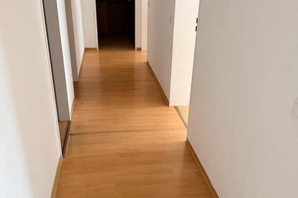 Wohnung Grebenhain - 3 Zimmer, 85 m&sup2;, 595&euro; | Angebot:24705049