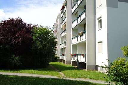 Wohnung Calbe - 2 Zimmer, 49 m&sup2;, 283&euro; | Angebot:23436371