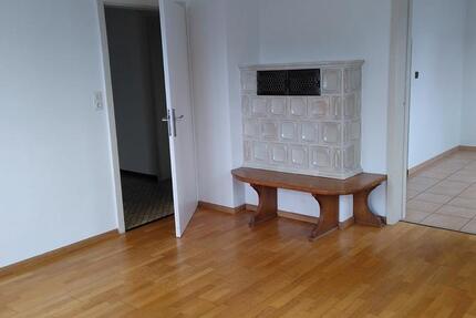 Wohnung Vogtsburg im Kaiserstuhl - 4 Zimmer, 80 m&sup2;, 1.100&euro; | Angebot:26033413