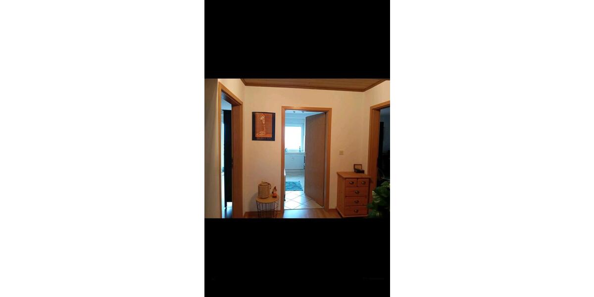 Etagenwohnung Mandelbachtal - 3 Zimmer, 90 m&sup2;, 670&euro; | Angebot:25842154