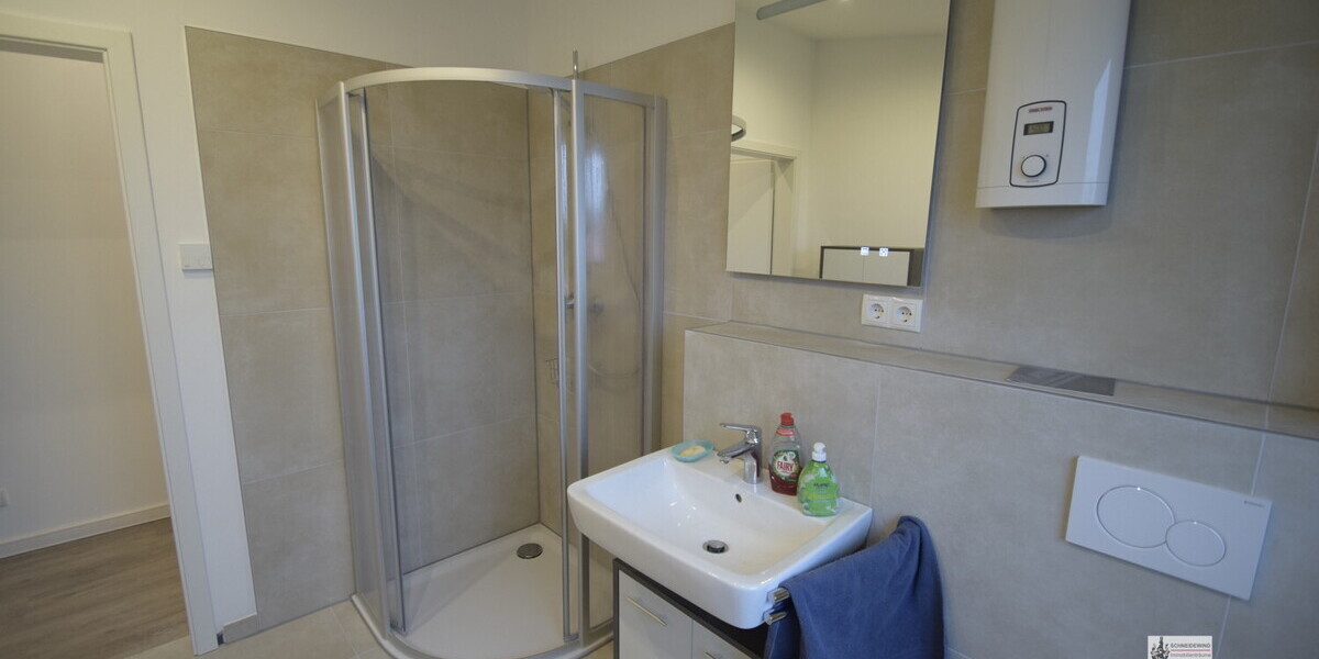 Möblierte Hausmeisterwohnung für einen Single bei 900 Warmmiete Moderne Einrichtung in ruhiger Lage - Gewerbeobjekt Weyhe / Melchiorshausen Melchiorshausen | Angebot:24685456