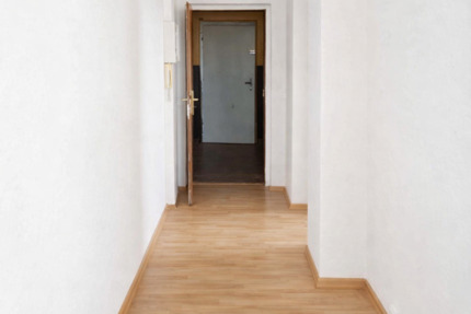 Wohnung Möllenhagen - 1.5 Zimmer, 35 m&sup2;, 210&euro; | Angebot:25238400