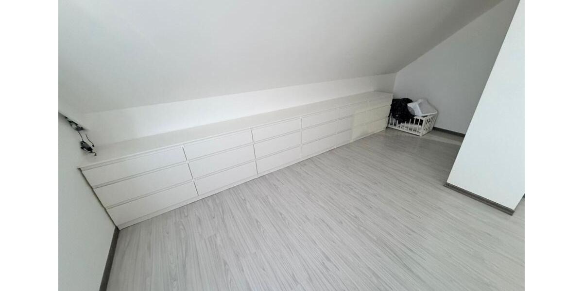 Dachgeschoßwohnung Wiehl - 2 Zimmer, 51 m&sup2;, 550&euro; | Angebot:26442277