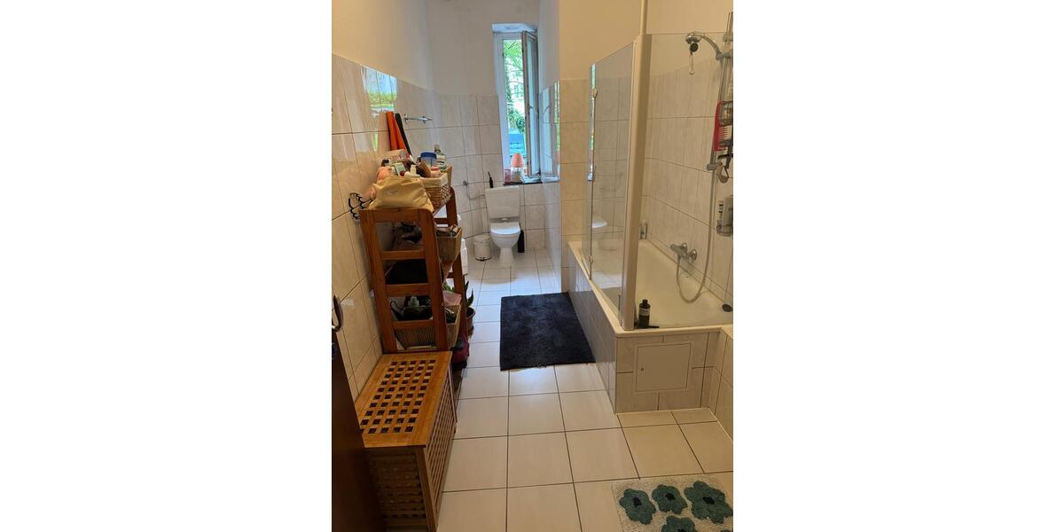 Erdgeschoßwohnung Osnabrück - 3 Zimmer, 100 m&sup2;, 1.100&euro; | Angebot:26580602