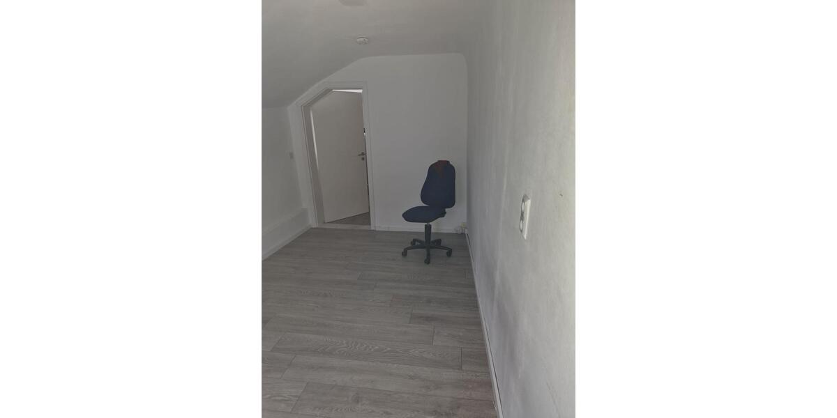 Wohnen auf Zeit Weingarten - 4 Zimmer, 15 m&sup2;, 395&euro; | Angebot:26634826
