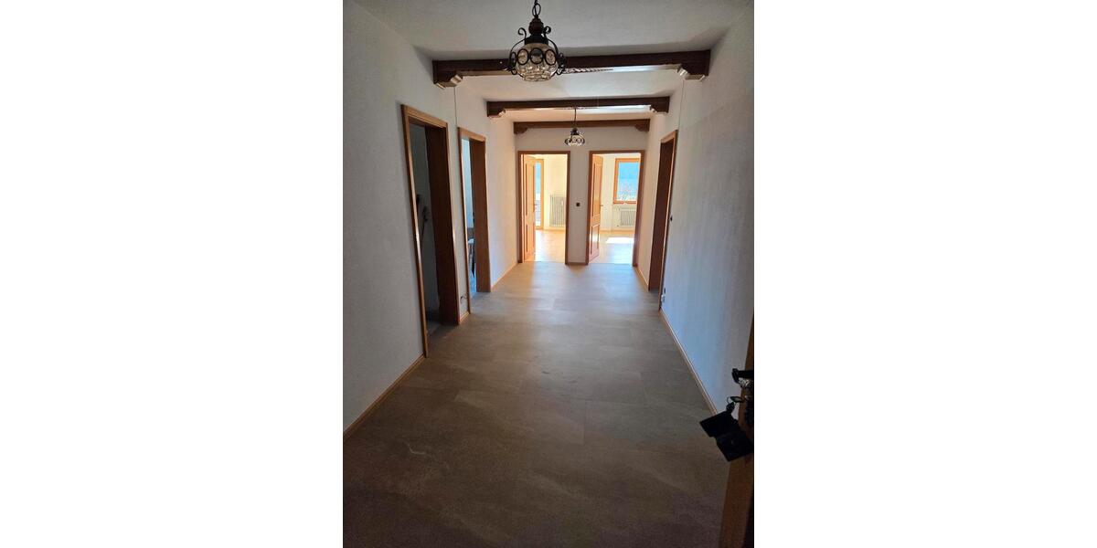 Etagenwohnung Schleching - 3 Zimmer, 120 m&sup2;, 1.400&euro; | Angebot:26067047