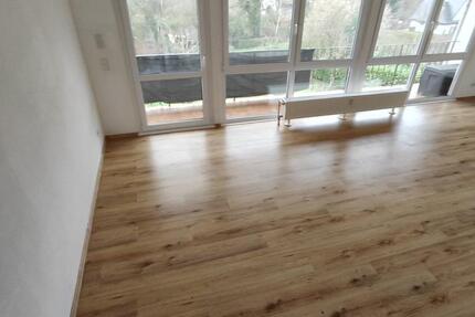 Wohnung Ralingen - 4 Zimmer, 120 m&sup2;, 1.000&euro; | Angebot:25716152