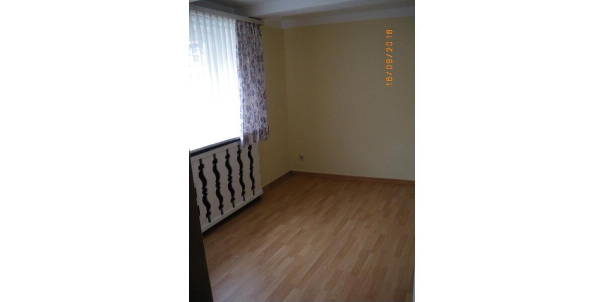 Doppelhaushälfte Holle - 6 Zimmer, 124 m&sup2;, 780&euro; | Angebot:26269261