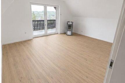 Wohnung Sundern (Sauerland) - 3 Zimmer, 89 m&sup2;, 750&euro; | Angebot:26662278