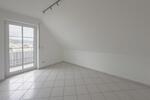 Lichtdurchflutete Maisonette-Wohnung mit gemütlichem Wohnflair