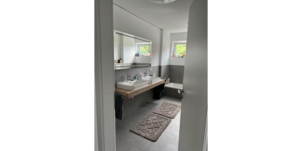 Etagenwohnung Obernburg am Main - 3 Zimmer, 110 m&sup2;, 1.650&euro; | Angebot:24379186