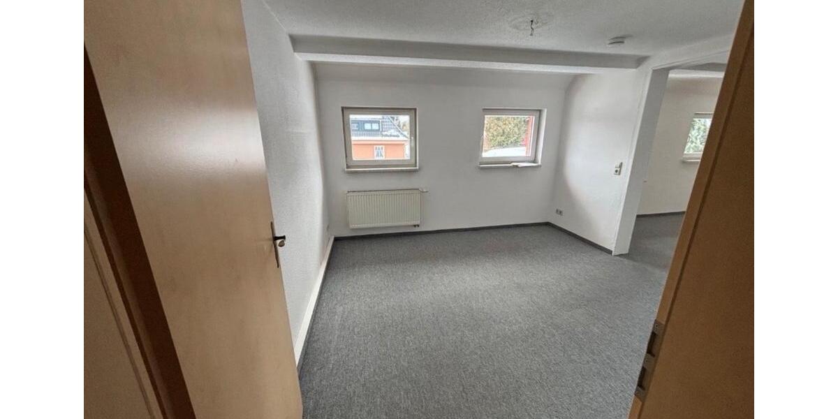 Etagenwohnung Auerbach/Vogtland Vogtland - 4 Zimmer, 99 m&sup2;, 650&euro; | Angebot:24901875