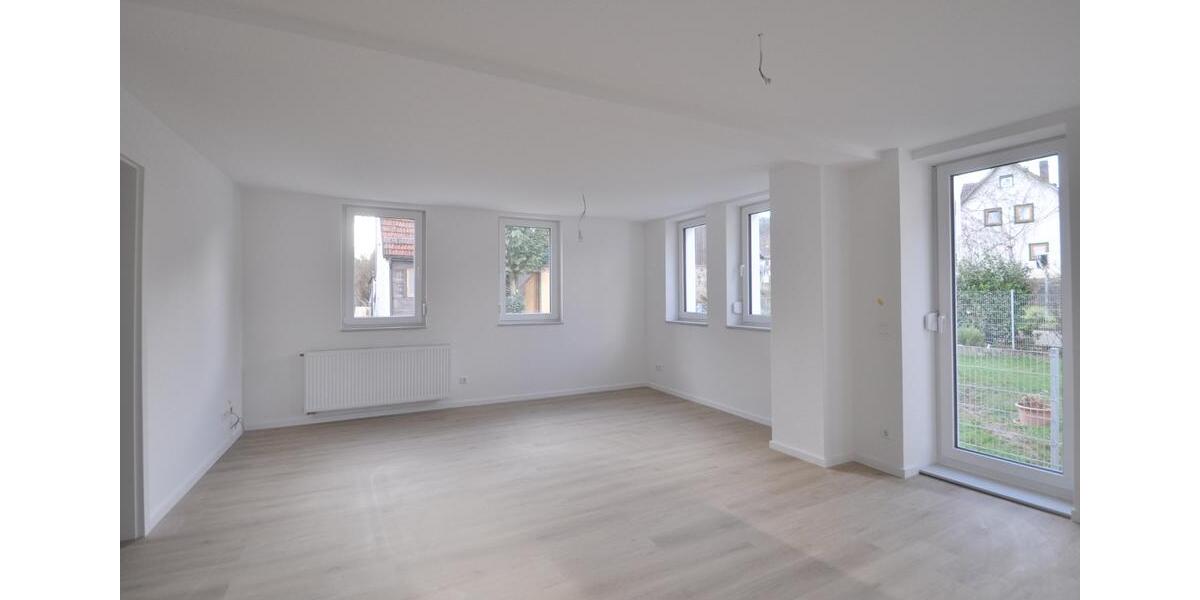 Etagenwohnung Großerlach - 5 Zimmer, 115 m&sup2;, 1.000&euro; | Angebot:24430772