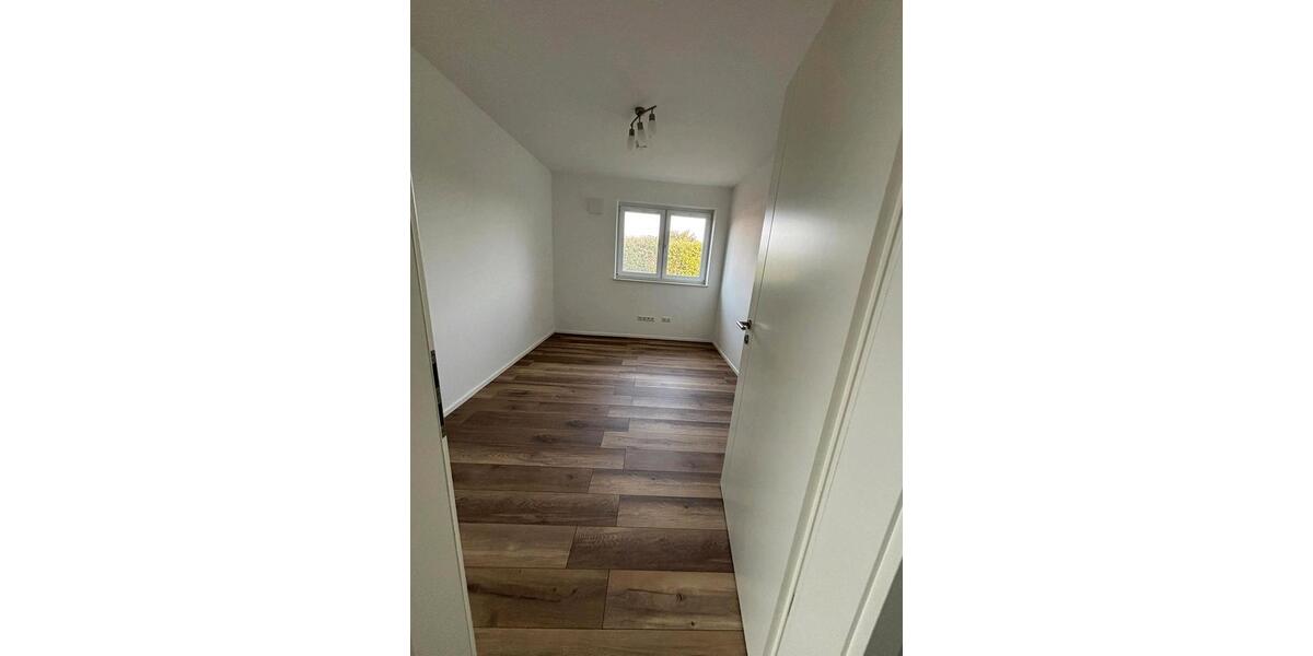 Etagenwohnung Spelle - 3 Zimmer, 86 m&sup2;, 925&euro; | Angebot:24869862