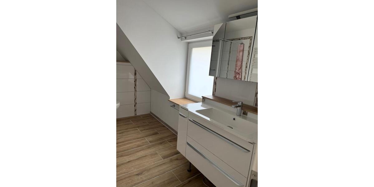 Etagenwohnung Hude (Oldenburg) - 4 Zimmer, 103 m&sup2;, 1.050&euro; | Angebot:26616534
