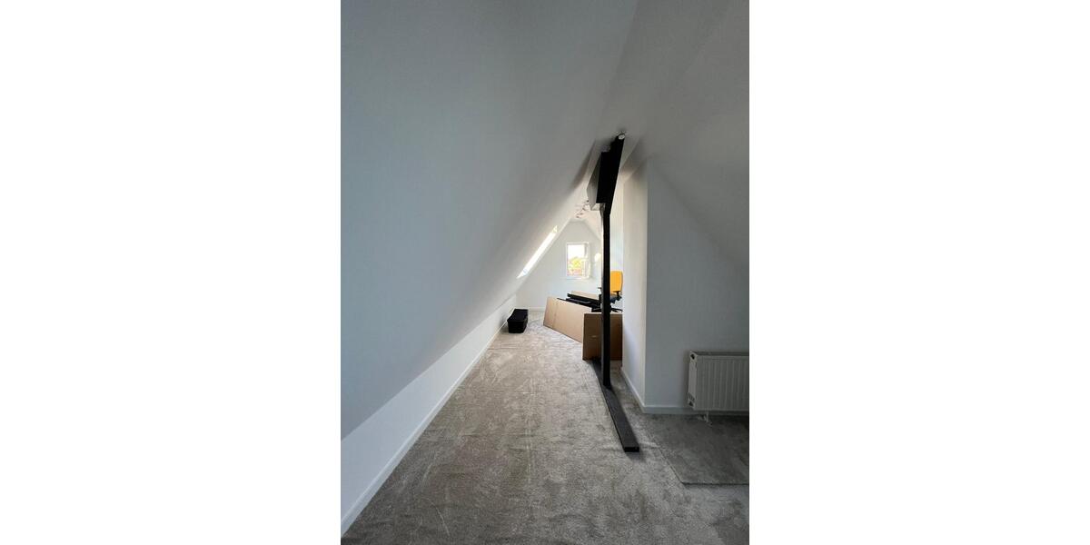 Einfamilienhaus Wiesbaden Bierstadt - 4.5 Zimmer, 110 m&sup2;, 1.695&euro; | Angebot:24780988