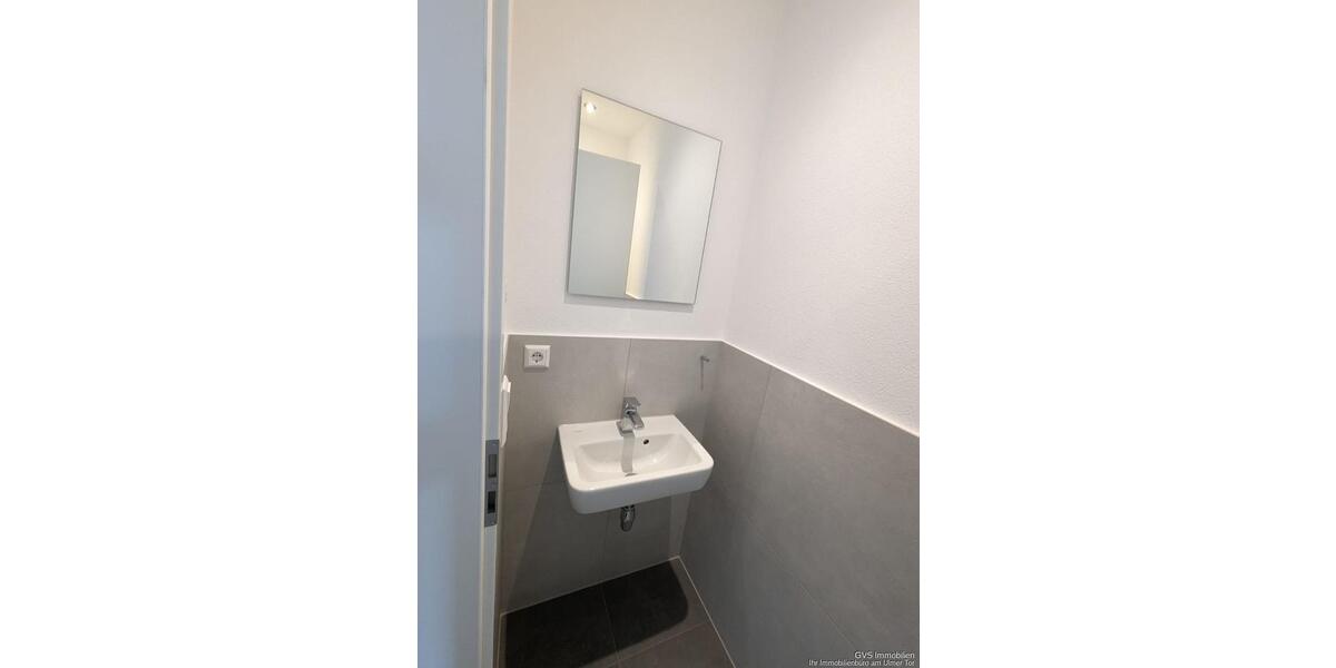 Etagenwohnung Berkheim - 4 Zimmer, 146 m&sup2;, 1.590&euro; | Angebot:25905622