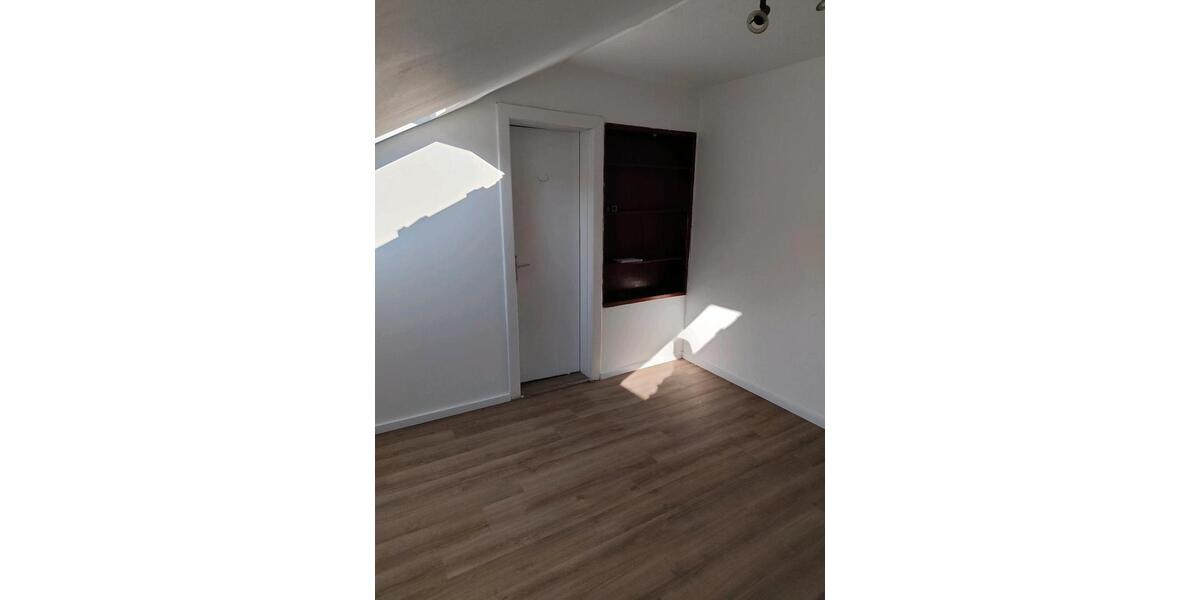 Etagenwohnung Ratzeburg - 3 Zimmer, 85 m&sup2;, 795&euro; | Angebot:26563459