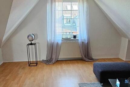 2 Zimmer Dachgeschosswohnung - Zentral in Rheydt 2 zimmer
