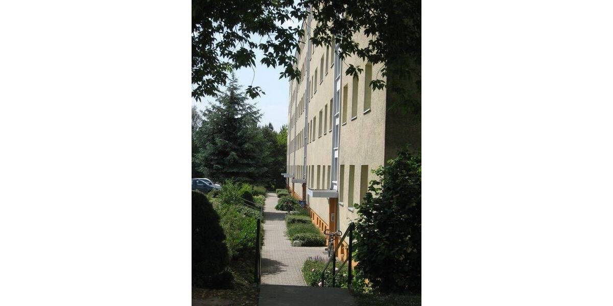 Etagenwohnung Schkeuditz Altscherbitz - 4 Zimmer, 82 m&sup2;, 740&euro; | Angebot:23560446