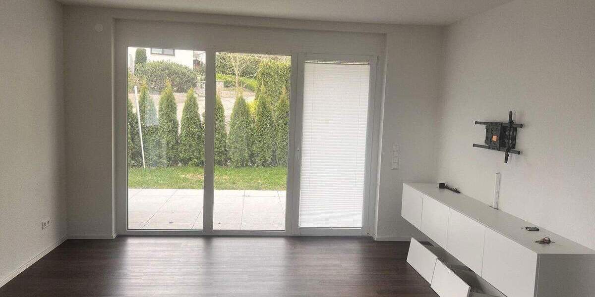 Etagenwohnung Abstatt - 4 Zimmer, 101 m&sup2;, 1.500&euro; | Angebot:24846677