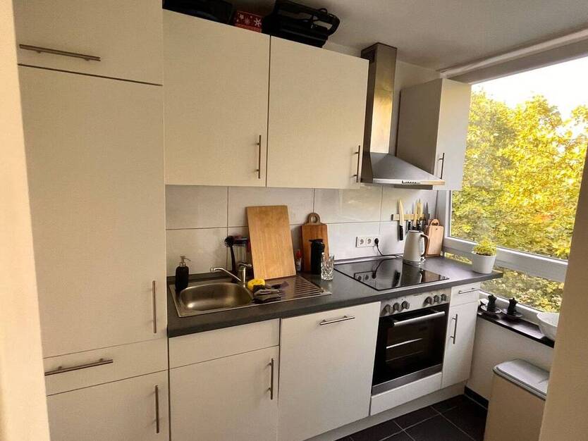 **** schicke 2 Zimmer – Wohnung mit EBK, Fahrstuhl, im Zentrum, Kleppingstr. ****