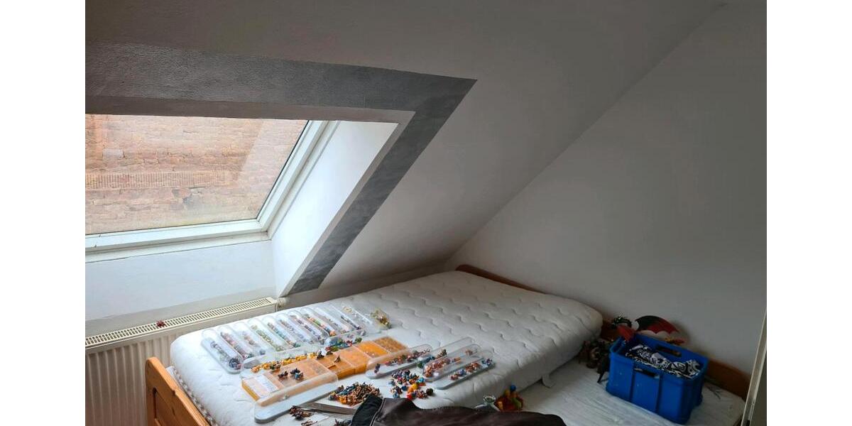 Dachgeschoßwohnung Gerbach - 6 Zimmer, 140 m&sup2;, 1.100&euro; | Angebot:25382133