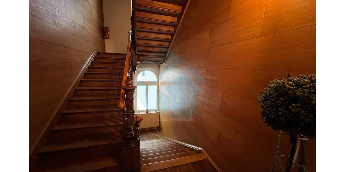 Etagenwohnung Friedberg (Hessen) Friedberg - 5 Zimmer, 170 m&sup2;, 1.250&euro; | Angebot:22950422