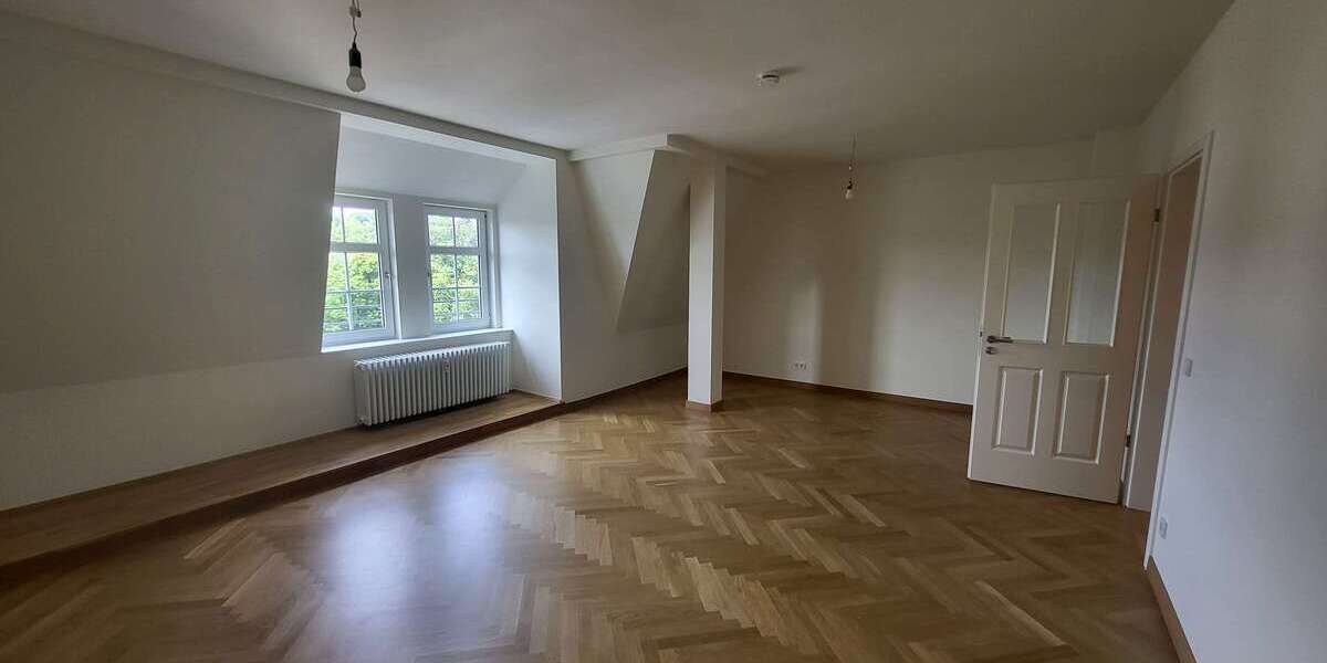 Wohnung zum Mieten in Werdau 699 € 113 m² 4 zimmer