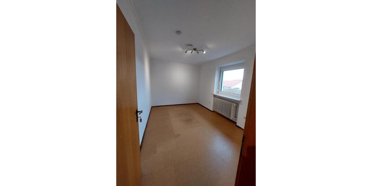 Bungalow Geltendorf - 6.5 Zimmer, 164 m&sup2;, 2.000&euro; | Angebot:25626123