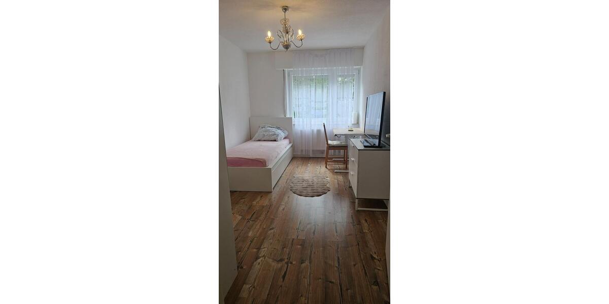 Wohnen auf Zeit Fellbach Oeffingen - 1 Zimmer, 14 m&sup2;, 690&euro; | Angebot:25901276