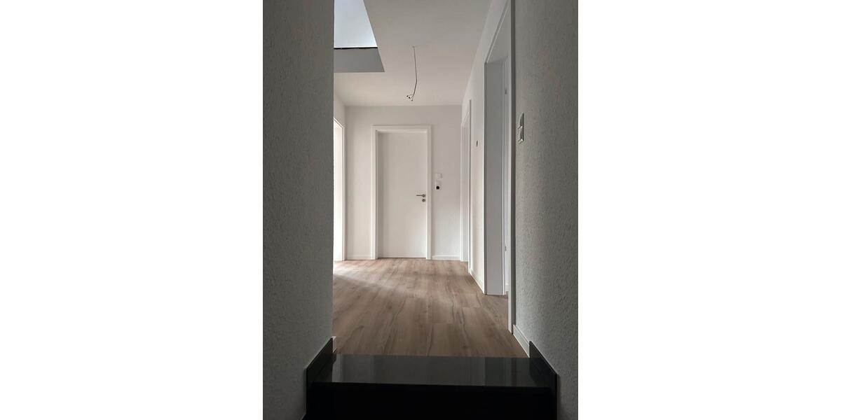 Maisonettenwohnung Nordenham - 4 Zimmer, 105 m&sup2;, 1.303&euro; | Angebot:26567103