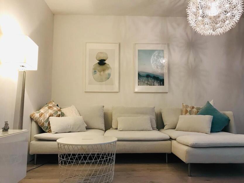Stilvolle möblierte 2 Zi. Maisonette inkl. NK zimmer