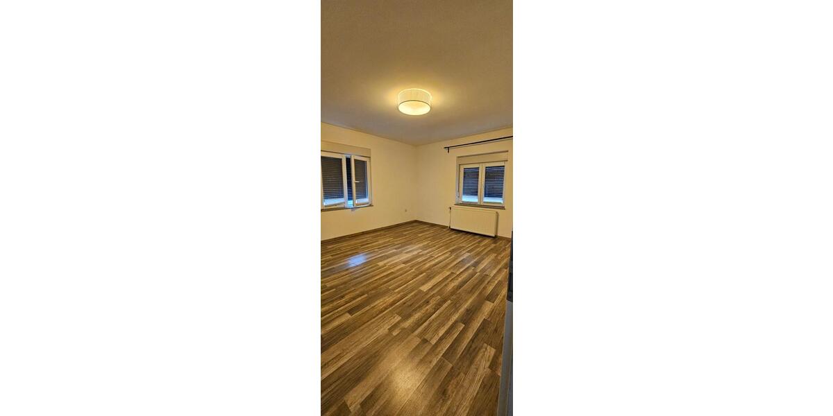 Wohnen auf Zeit Landau in der Pfalz - 4 Zimmer, 24 m&sup2;, 400&euro; | Angebot:25977803