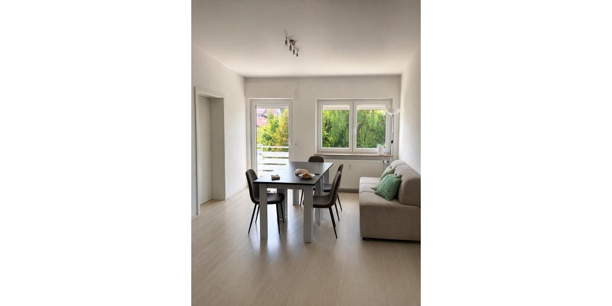 Etagenwohnung Lauchheim - 5 Zimmer, 120 m&sup2;, 1.100&euro; | Angebot:26699179