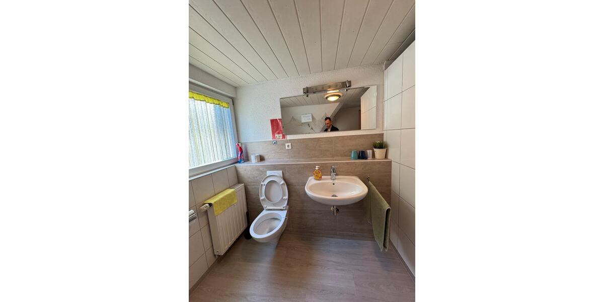 Wohnen auf Zeit Mundelsheim - 6 Zimmer, 15 m&sup2;, 600&euro; | Angebot:24669484