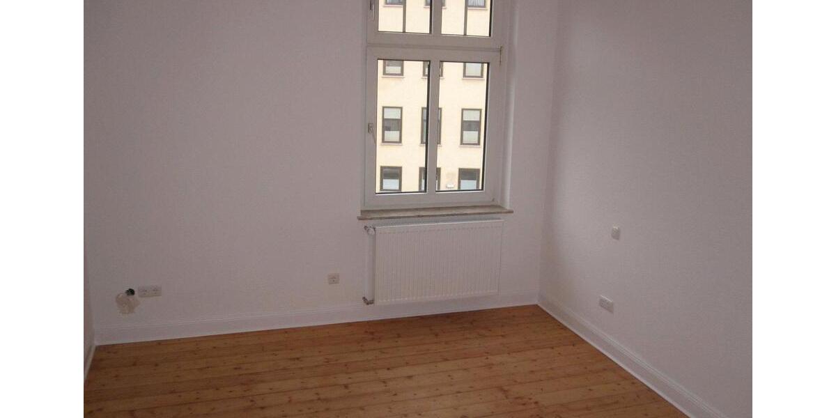 Etagenwohnung Eschwege - 2 Zimmer, 75 m&sup2;, 560&euro; | Angebot:26254524