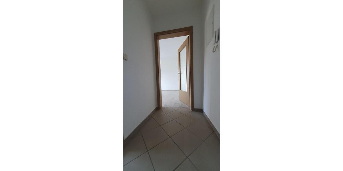 Etagenwohnung Oelsnitz (Erzgebirge) - 2 Zimmer, 62 m&sup2;, 345&euro; | Angebot:23910860