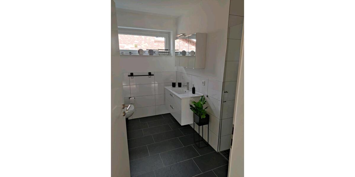 Wohnen auf Zeit Nordhorn Bookholt - 4 Zimmer, 115 m&sup2;, 100&euro; | Angebot:26302498