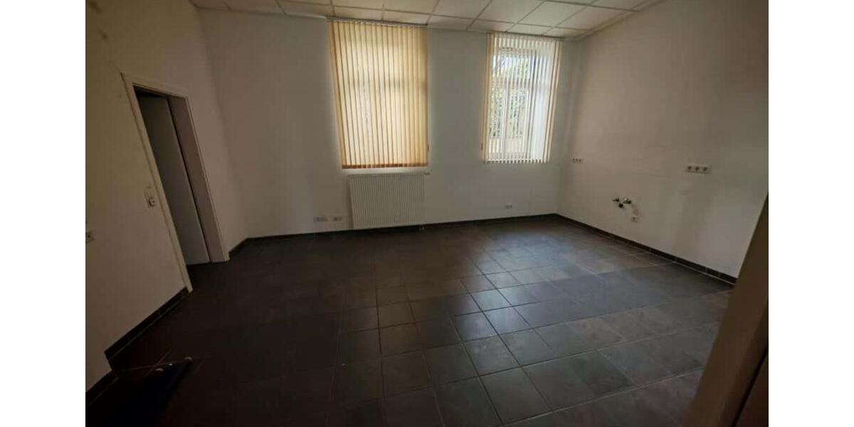 Gewerbeobjekt Horn-Bad Meinberg Bad Meinberg - 1.000&euro; | Angebot:23141433