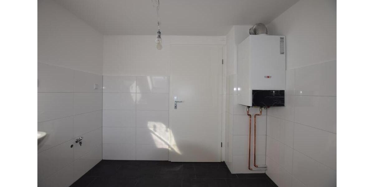 Dachgeschoßwohnung Hameln - 2 Zimmer, 50 m&sup2;, 350&euro; | Angebot:26671606