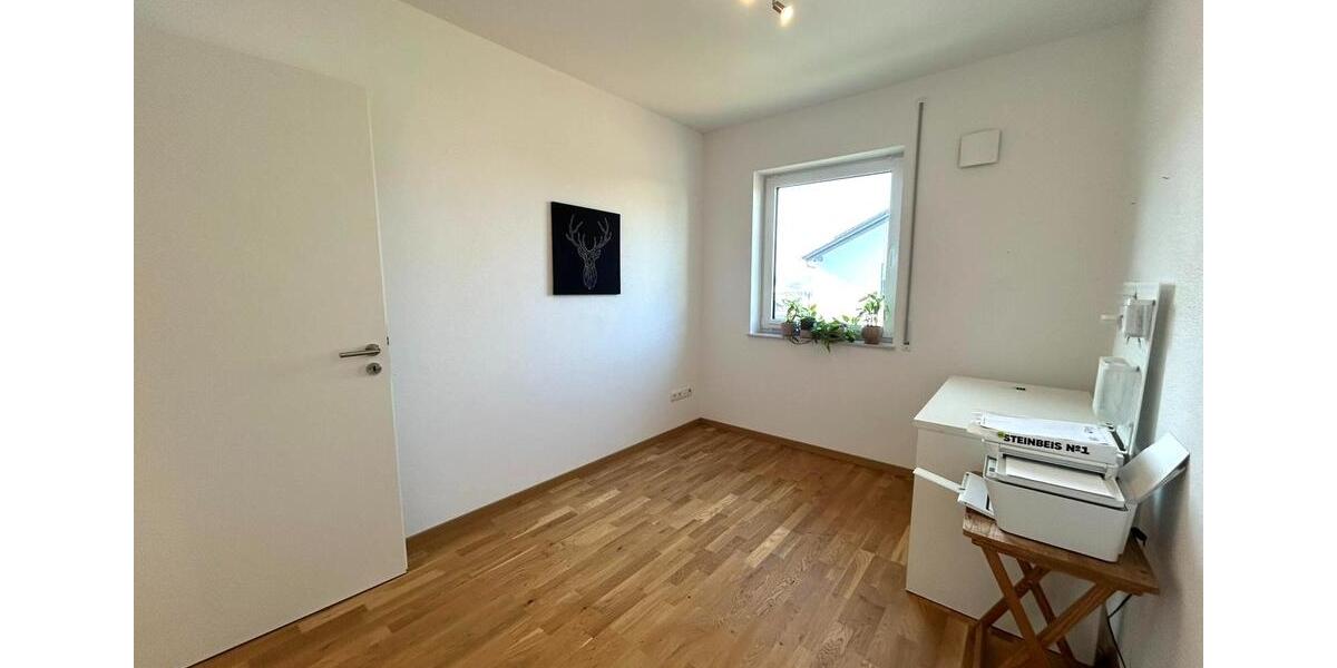 Etagenwohnung Tiefenbach - 3 Zimmer, 74 m&sup2;, 750&euro; | Angebot:24864251