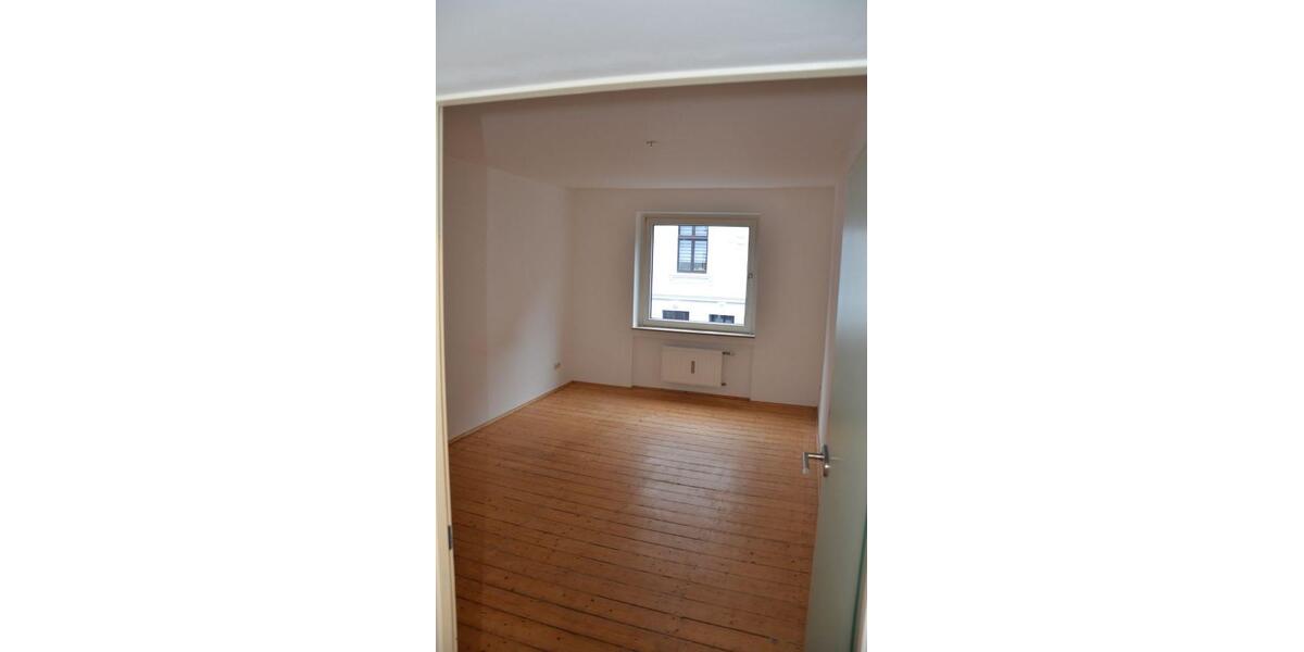 Helle 2,5 Zi-Komfortwohnung in ruhiger Lage, großer Sonnenbalkon, nahe Innenstadt - Etagenwohnung Bochum Innenstadt | Angebot:27567596